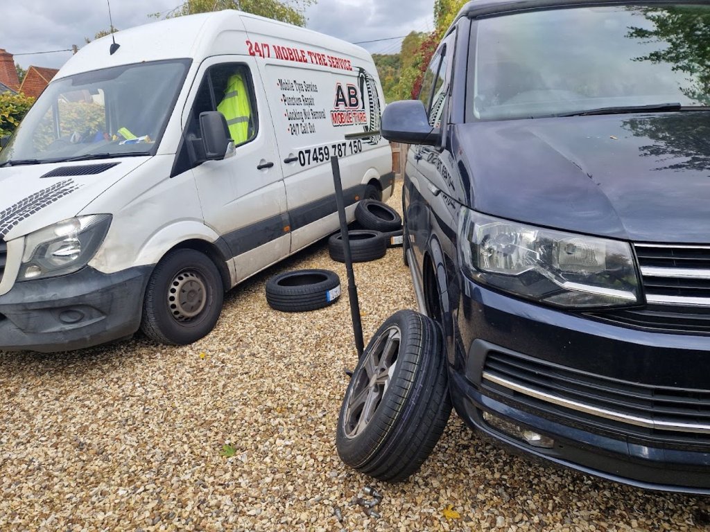 VW Transporter tyre change